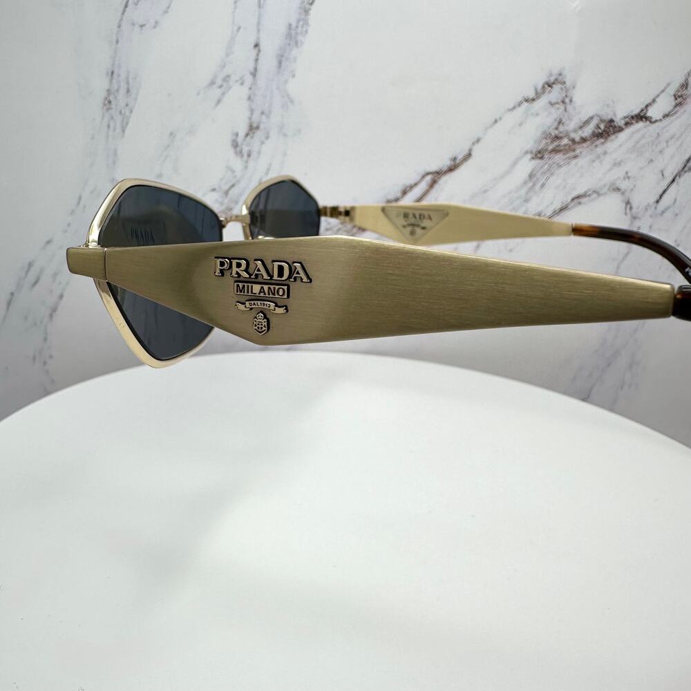 New PRADA Sunglasses Gold Metal 3D Logo Aviator Cat Eye Womens PRD50S ZVN70B - Picture 10 of 16